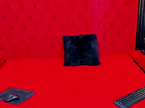 KateTompson_'s Live XXX Chat