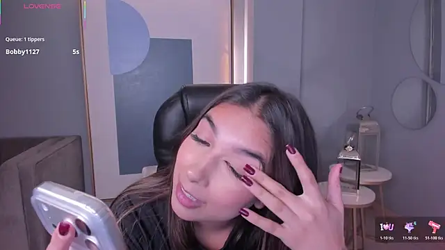 VeronicaBlue's Live XXX Chat