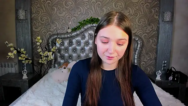 Raven_Crowe's Live XXX Chat