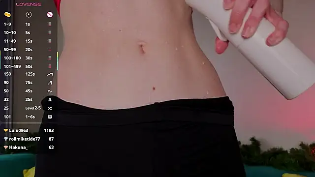 AaronTharrington's Live XXX Chat