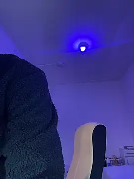 Pokazy przed kamerką – TitanNoir