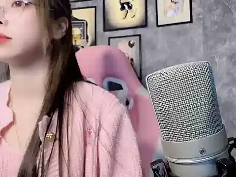 Chatroom XXX en direct de Felicity168