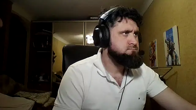 StasConnor: онлайн-секс-чат