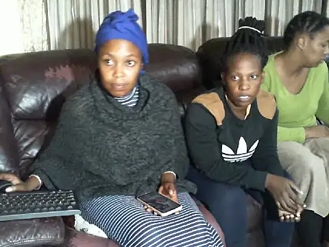 Sky-Diamond webkamerás műsora