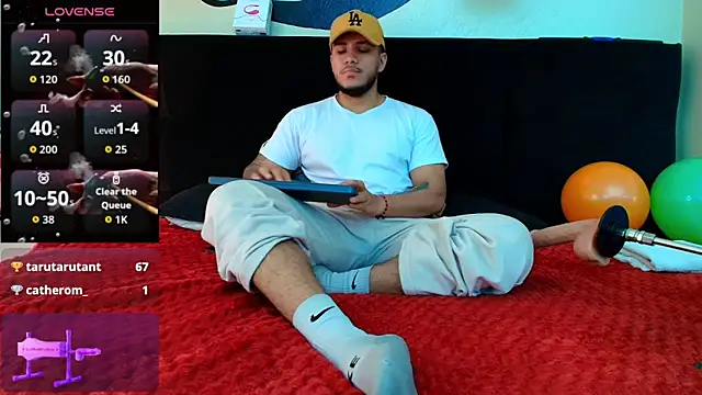 Онлайн чат XXX jeisonstark