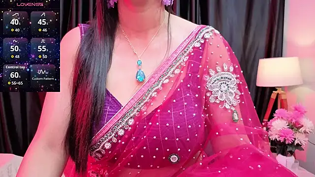 Madam-Mayaa: онлайн-секс-чат