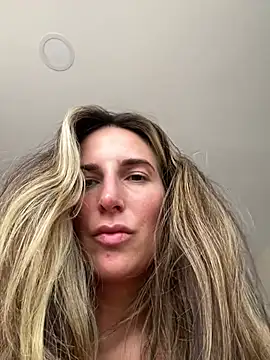 Chat +18 de Thescorpionfr_ ao vivo