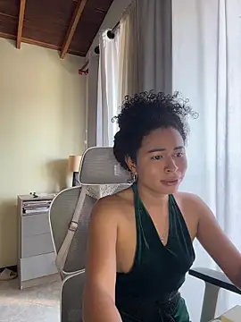 GabriSaenzのライブXXXチャット