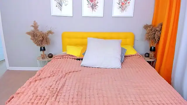 MiaSilkX Adlı Modelin Canlı XXX Sohbeti