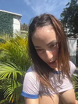 Chat +18 de SweetieSinXXX ao vivo