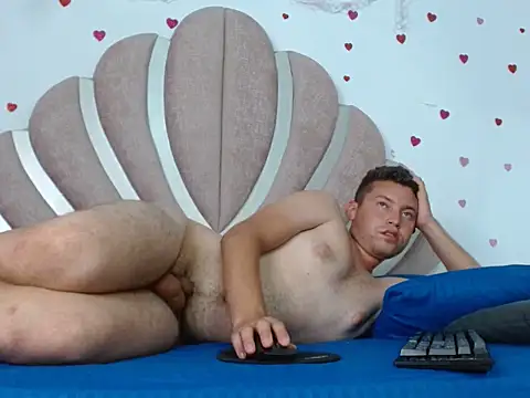 sven_fox723 Chat XXX live