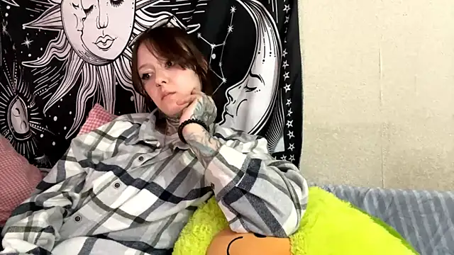 LittlewaysのライブXXXチャット