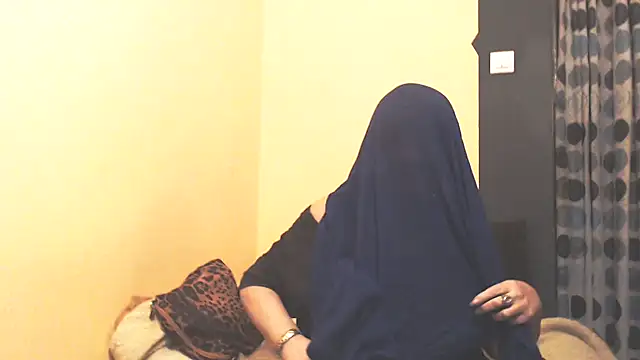 MioritaHard's Live XXX Chat