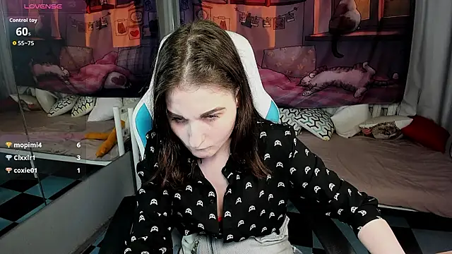 KiraDuvall Chat XXX in diretta