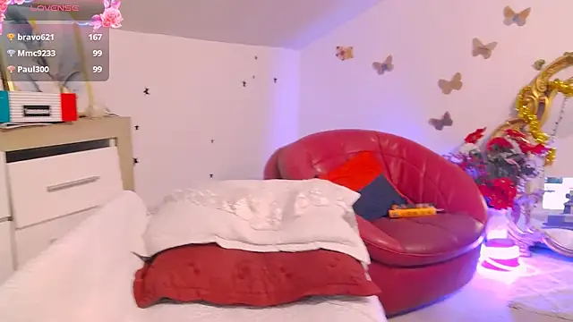 Онлайн чат XXX HypnotikCate