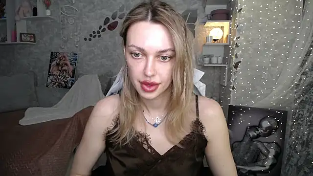 Chat XXX ao vivo de NickyAdamidi