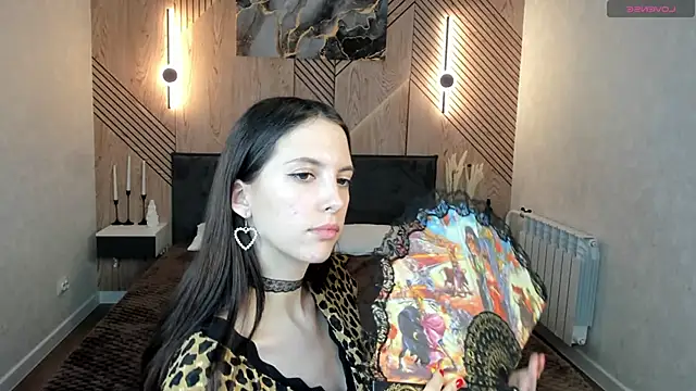 Czat XXX na żywo – elise_robbie