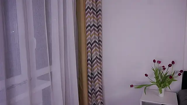 Chatroom XXX en direct de CleotildePiel