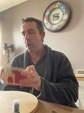 Chatroom XXX en direct de Exhibsexe