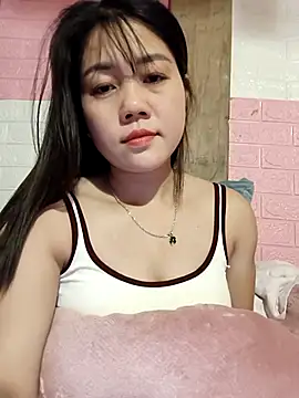 Chat +18 de Ngocmai_lazdy ao vivo