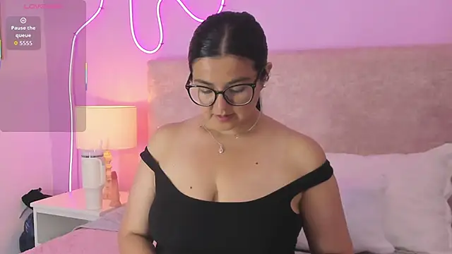 MiaFoxx149 现场XXX聊天