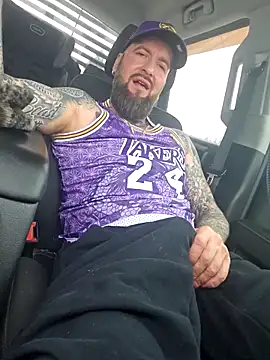 Beardedtattood – Naživo XXX chat