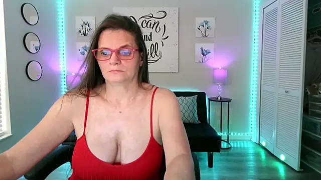 SamieSutton élő XXX-chatje