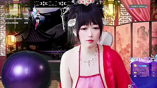 XXX chat uživo modela LuckyCute-Tutu