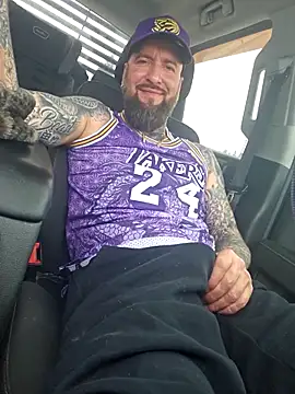 BeardedtattoodのライブXXXチャット