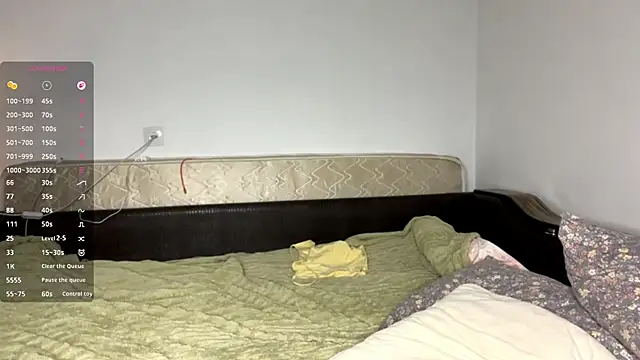 XXX chat uživo modela LoryMusetti