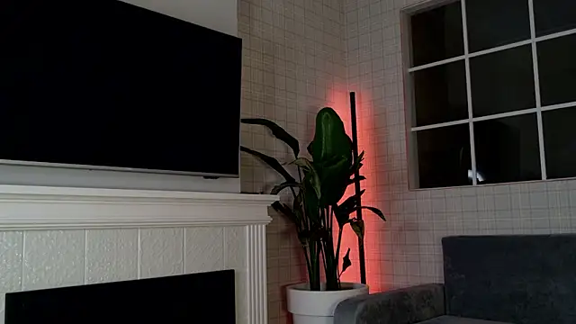 WelliCaren's Live XXX Chat