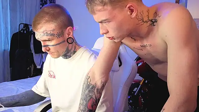 Chatroom XXX en direct de c10h15on1