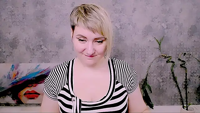 Djullia Live XXX Chat