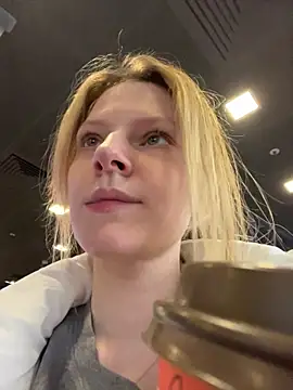 MaryHiggins' Live XXX Chat