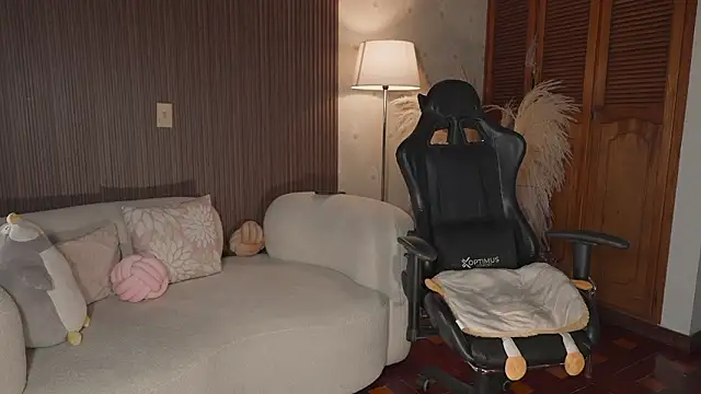 KateOwens Live XXX Chat