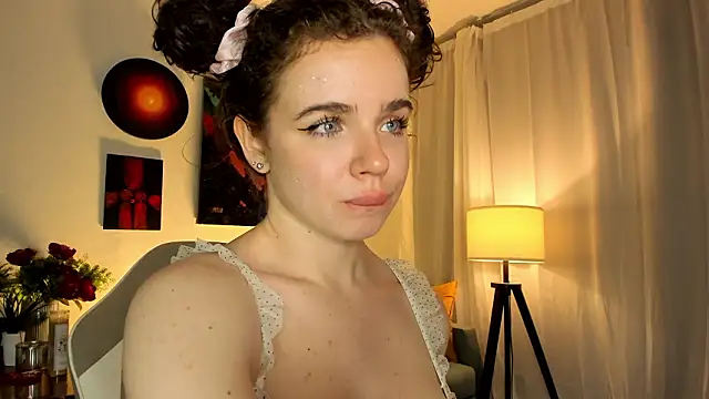 Chat XXX ao vivo de lit_asella