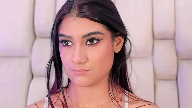 XXX chat uživo modela KatherineRuiz_