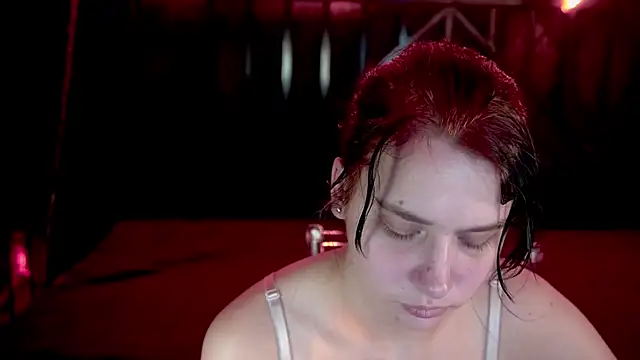 Chatroom XXX en direct de LiviaShy