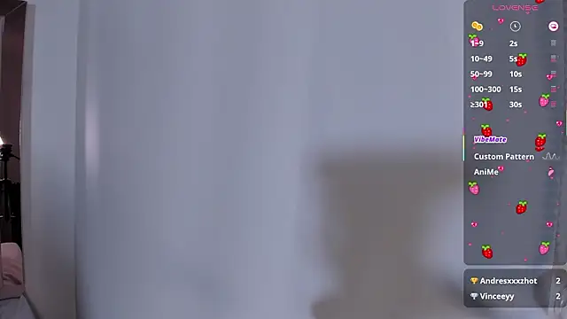 anabelle_clark Show in webcam