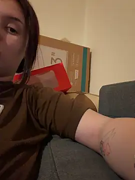 دردشة LeeaRose الجنسية المباشرة