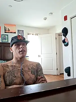 Show de LaloSalamanca69 na webcam