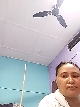 Show modela Rashi_bhabi na web-kameri