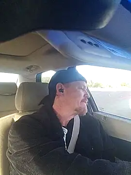 yourMasterisBored webkamerás műsora