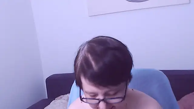 Chatroom XXX en direct de ChristaRose