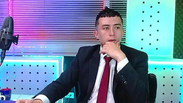 Godofcumxxx Chat XXX in diretta