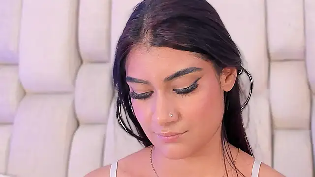 Chat +18 de KatherineRuiz_ ao vivo