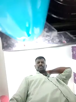 Paramkeerthi 在線直播表演