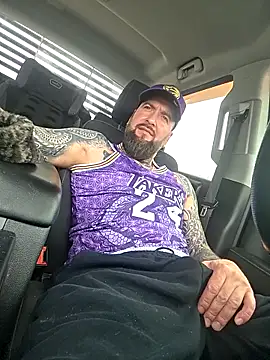 Chat XXX en directo de Beardedtattood