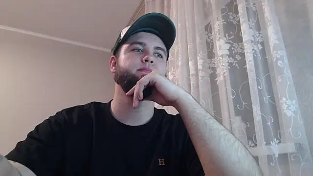 Show modela Ar4eewal na web-kameri