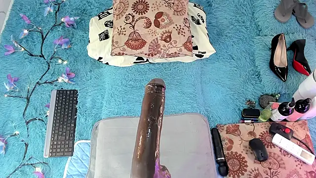 Eilin_clio's Live XXX Chat